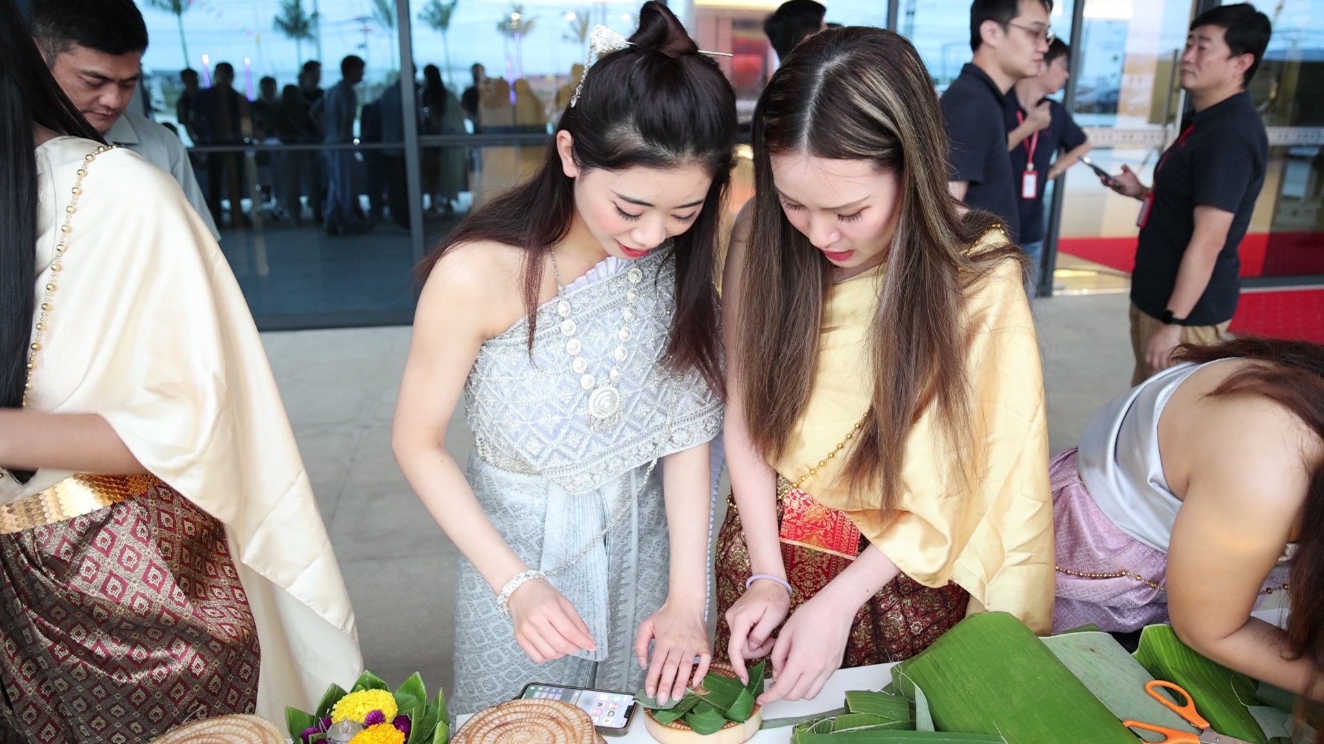 ���ַ������ѻ����۽�ˮ����