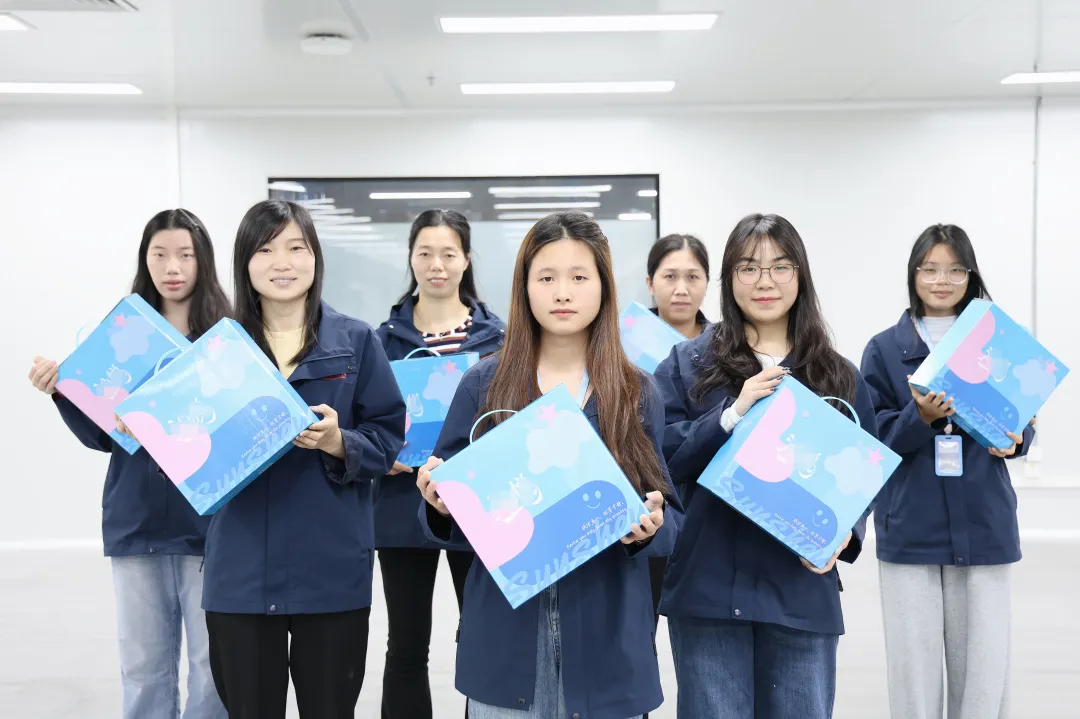 Ů��ڣ���ʯ��ƹ�������������ݡ���ױ��������